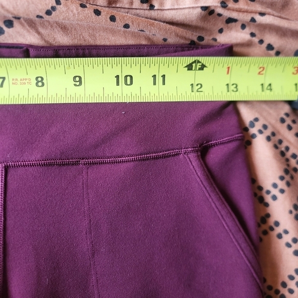 EUC Ivivva lululemon Mesh With Grace Crop Leggings Maroon Burgundy Red Size 14 - Picture 9 of 12